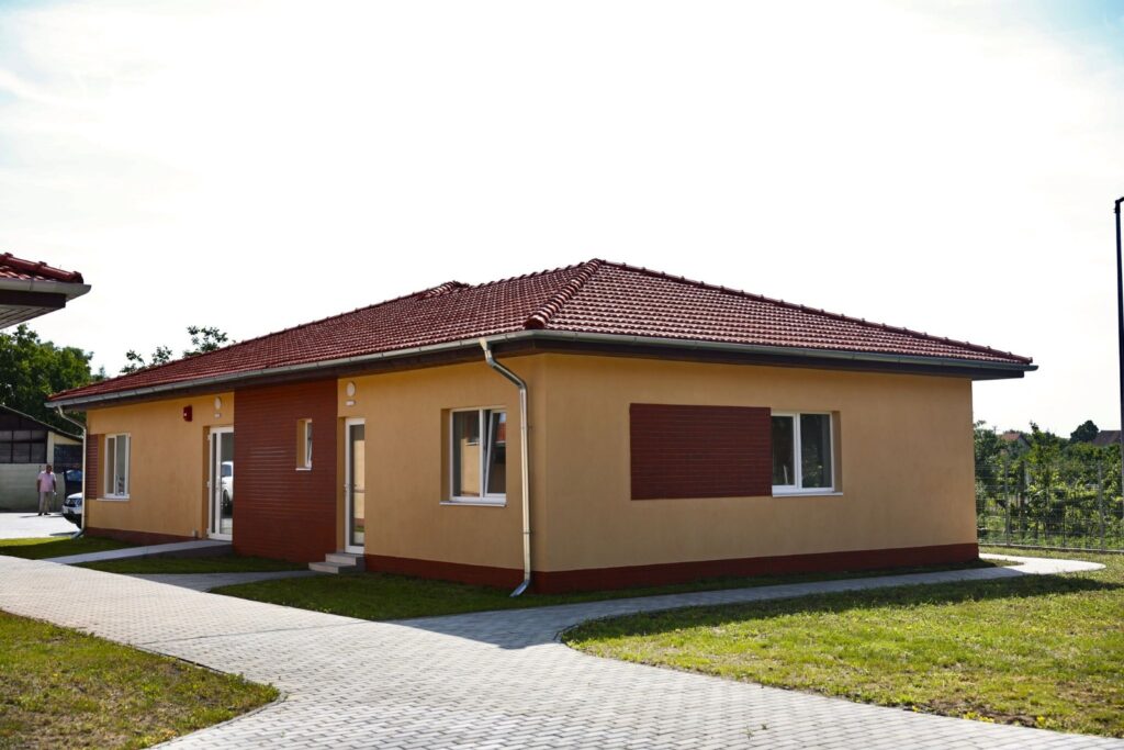 Timișul a construit locuințe protejate, dar zi și un centru de zi pentru persoanele cu dizabilități