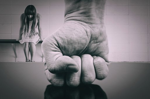 14 cazuri de violență domestică pe oră în România în primele luni ale anului 2025