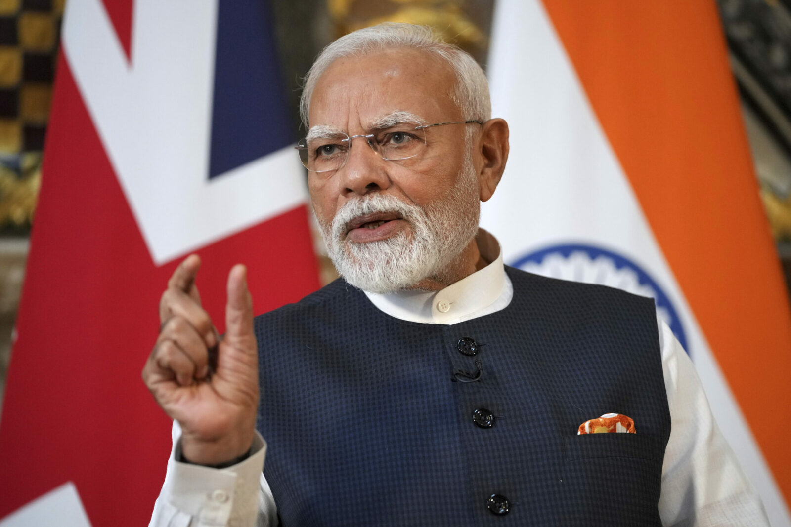 Modi, ironizat pentru premiu cu greșeli, inventat în Seychelles