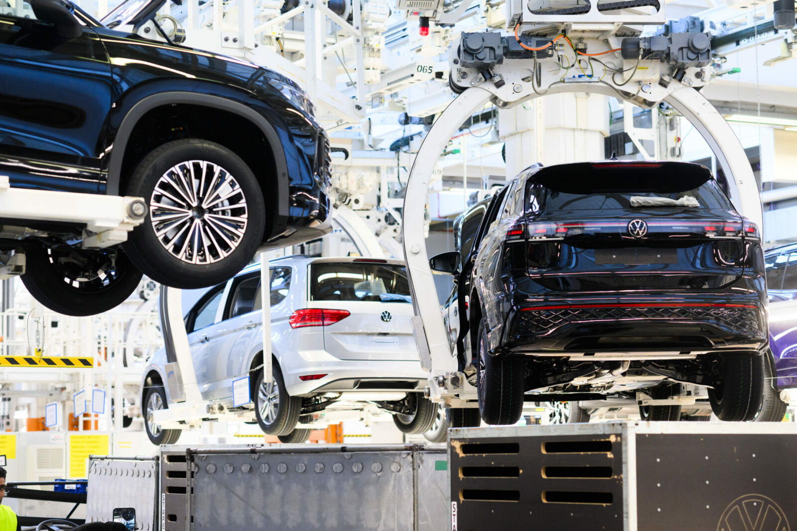 Poza pentru articolul Cel mai mare producător auto european intră în „survival mode”. Va închide fabrici și va concedia 100.000 de oameni