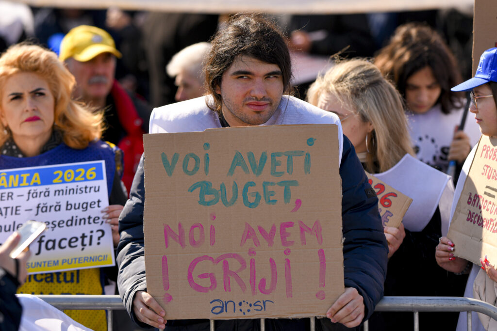 Sindicatul angajaților din Guvern îl atacă pe Ilie Bolojan pentru politicile din criza energetică