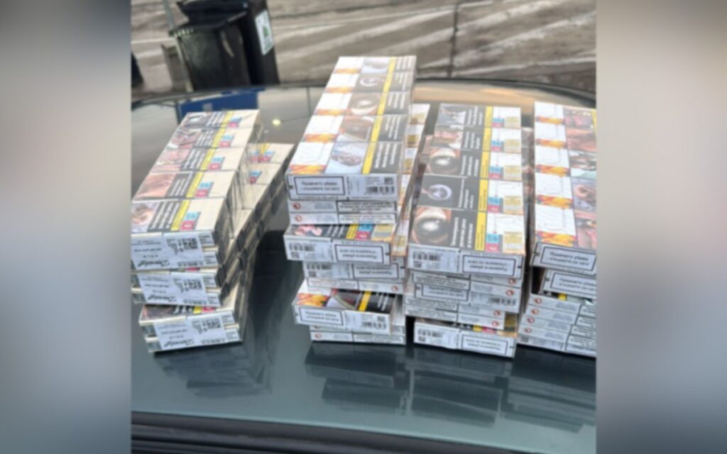 Comerțul ilegal cu țigări este în plină expansiune în statele UE. Curtea de Conturi Europeană și-a trimis reprezentanții în România