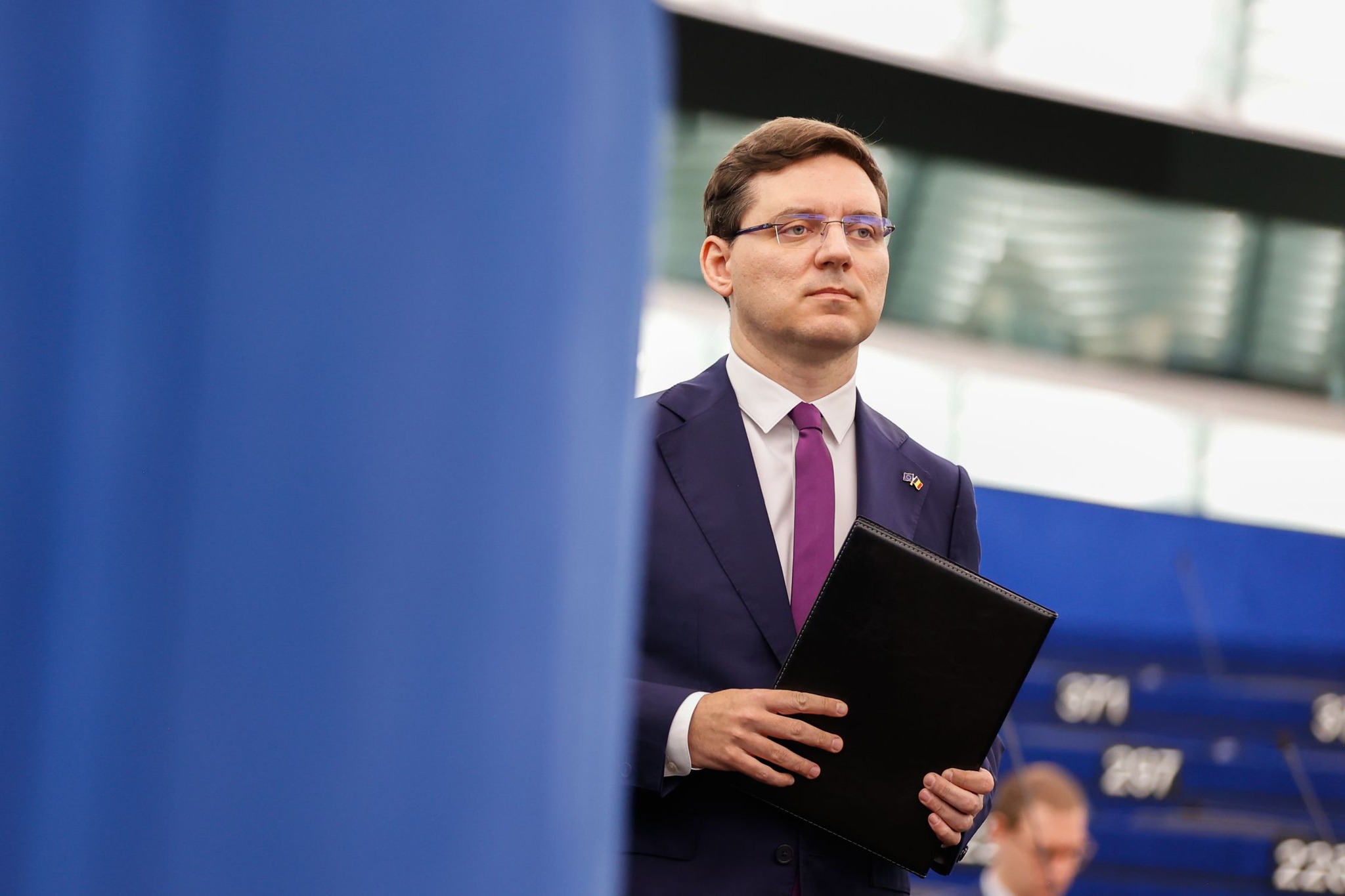 PSD forțează Grindeanu premier, cu program de guvernare gata