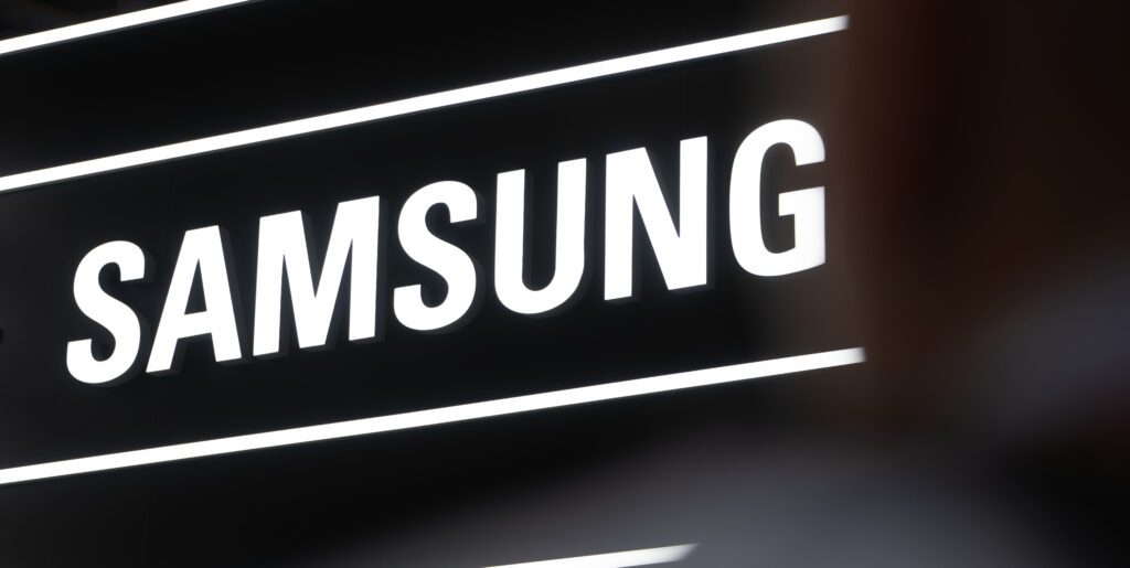 Acțiunile Samsung ating recorduri, Kospi depășește 7.000