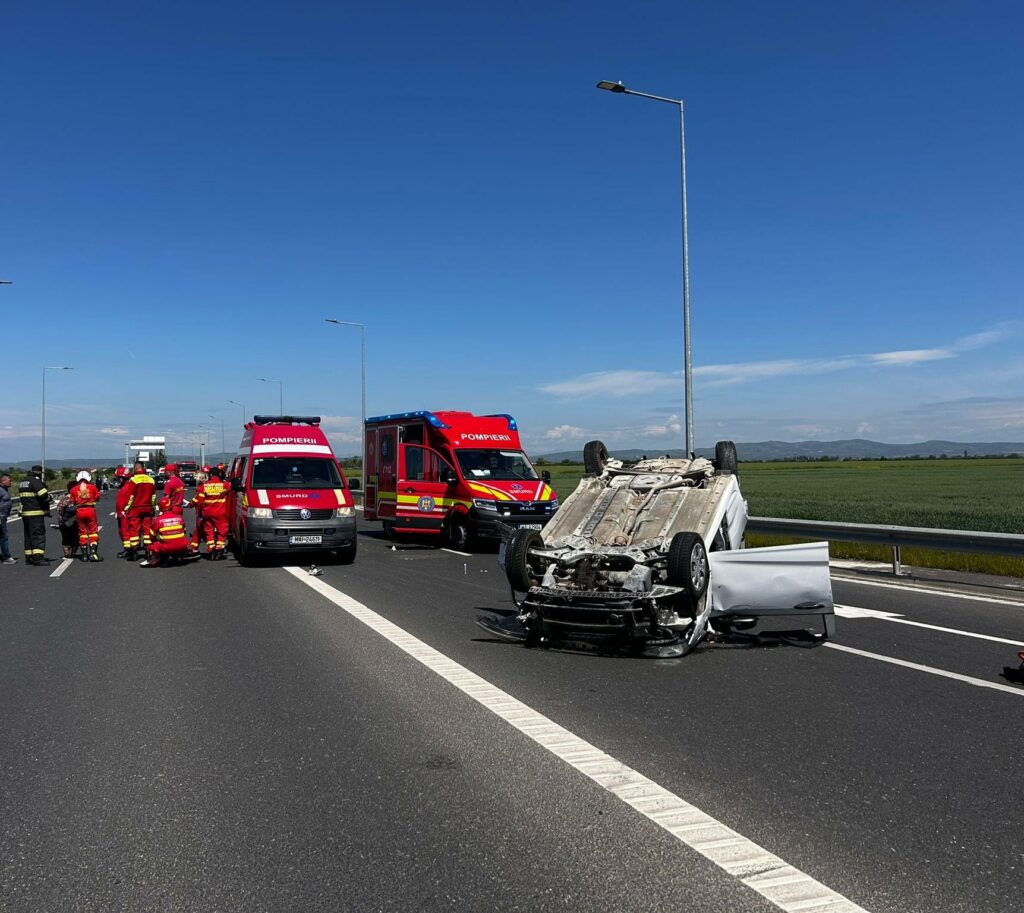 Accident grav pe DN1D: patru răniți, femeie transportată cu elicopterul