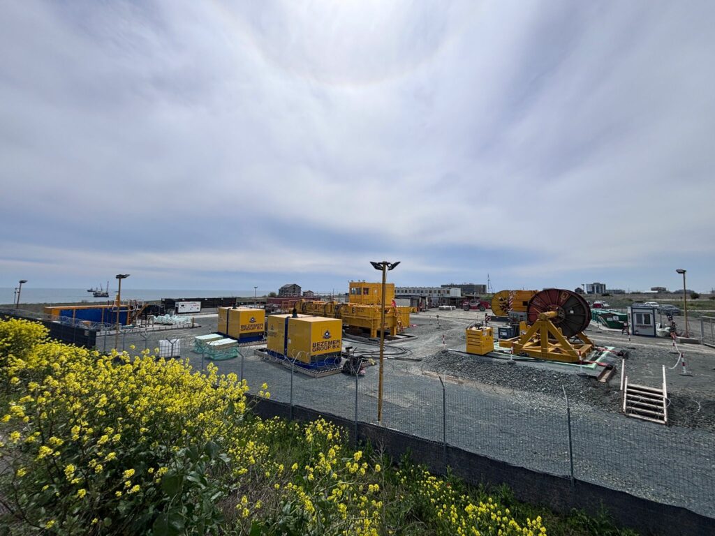 Proiectul Neptun Deep: Instalarea conductelor în Marea Neagră