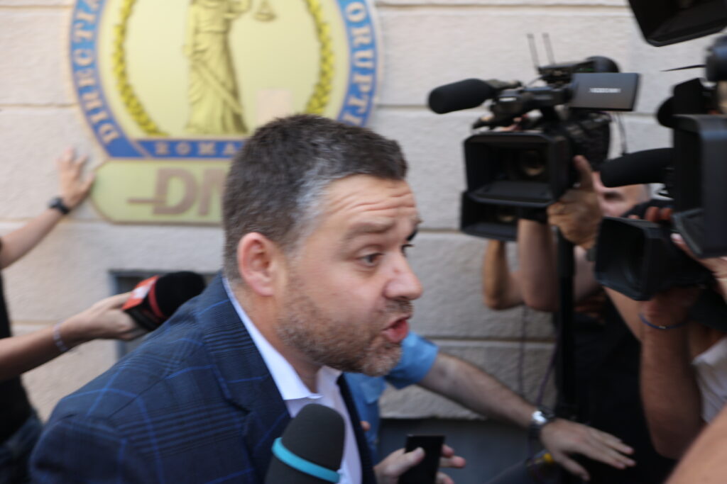 DNA continuă și astăzi audierile în cazul Ciucu, în timp ce Ciucu acuză „Sistemul” în Congresul PNL. Cine ajunge la DNA