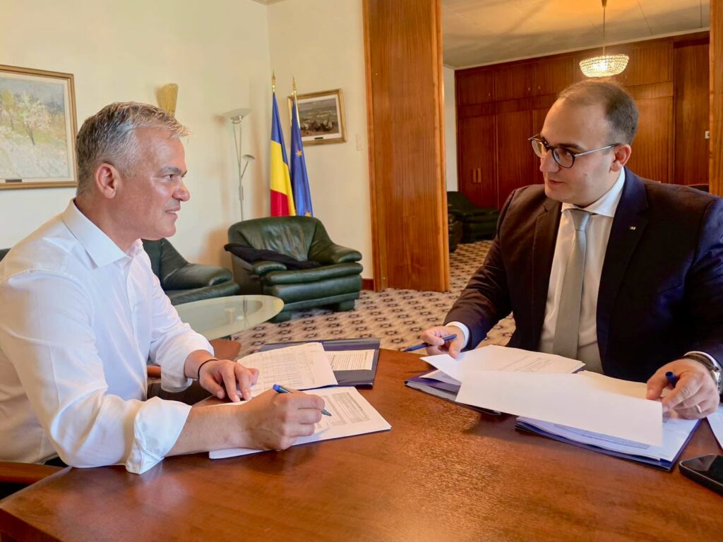 Adrian Veștea anunță propunerea pentru Ministerul Investițiilor și Proiectelor Europene: Florin Zaharia, viitorul ministru MIPE