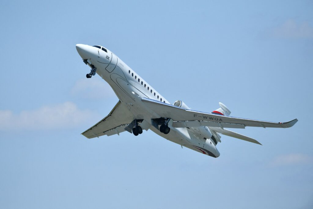 Lovitură pentru Comisia Europeană: Dassault câștigă disputa privind avioanele private sustenabile
