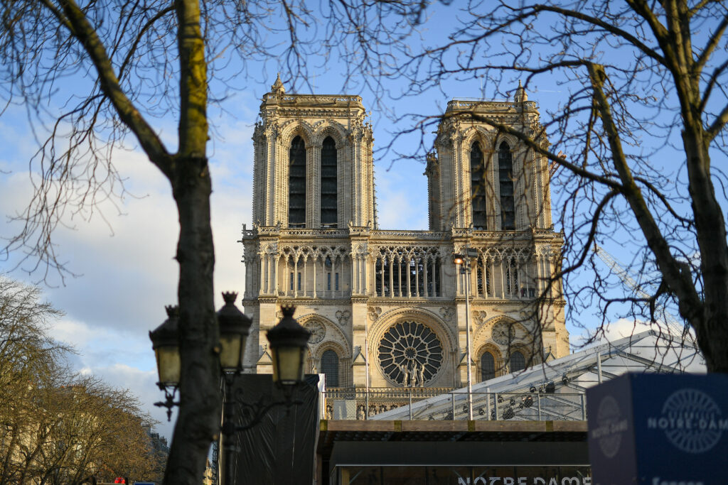 Noi lucrări la Catedrala Notre-Dame pentru finalizarea restaurării. Sunt estimate la 150 de milioane de euro