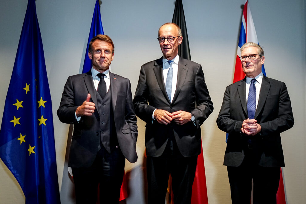 Negocieri Europene: Germania, Franța și Marea Britanie colaborează