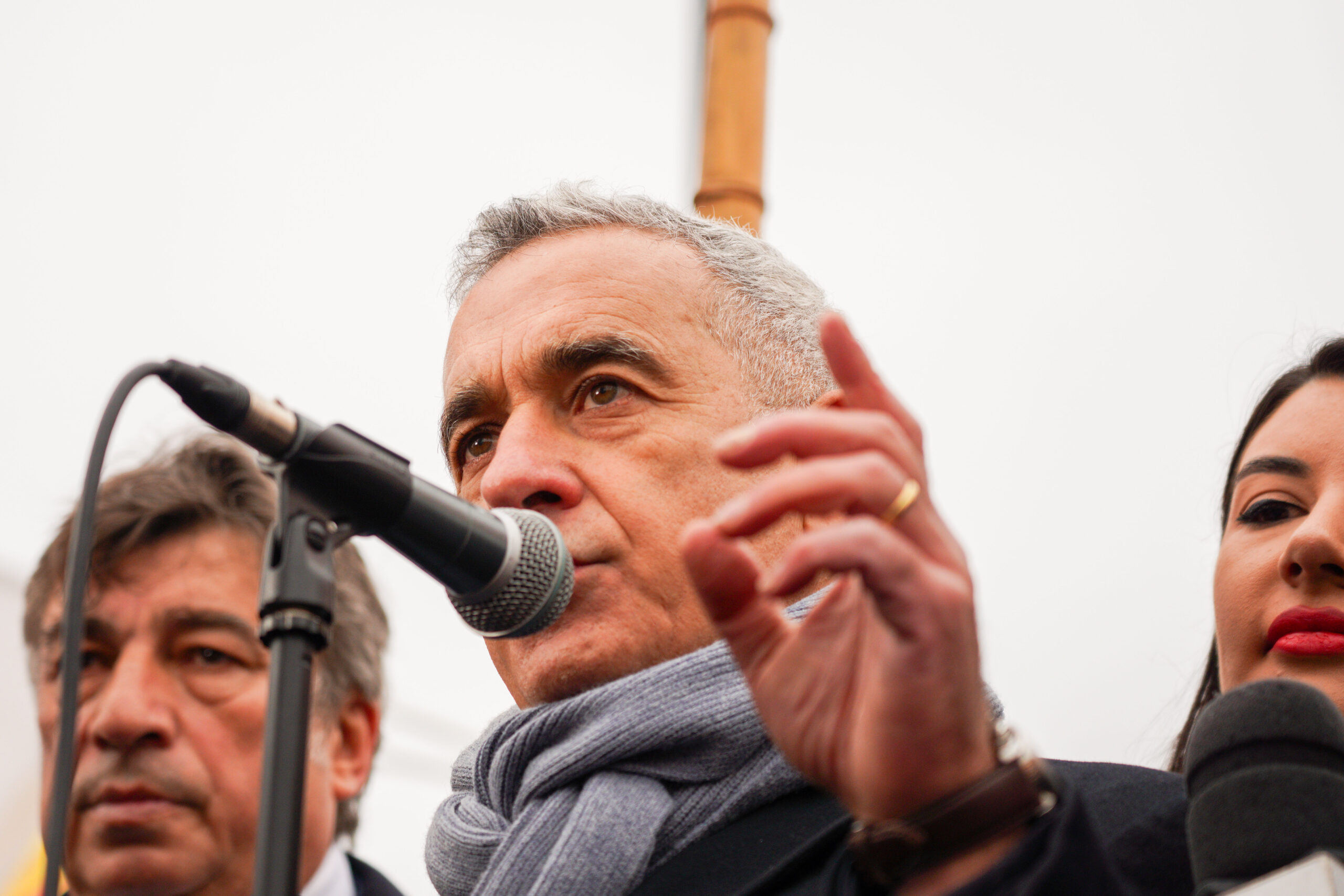 Călin Georgescu acuză: Nicușor Dan, înțelegere cu Zelenski pentru implicarea NATO
