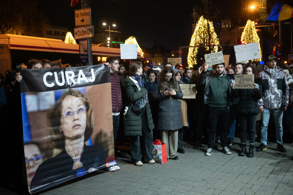 Decizie controversată a completului din care face parte judecătoarea Raluca Moroșanu: de la 6 ani de închisoare cu executare, în 3 ani de închisoare cu suspendare, într-un caz de agresiune sexuală