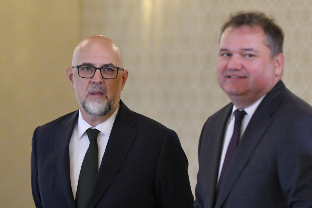 UDMR evaluează susținerea guvernului lui Eugen Tomac