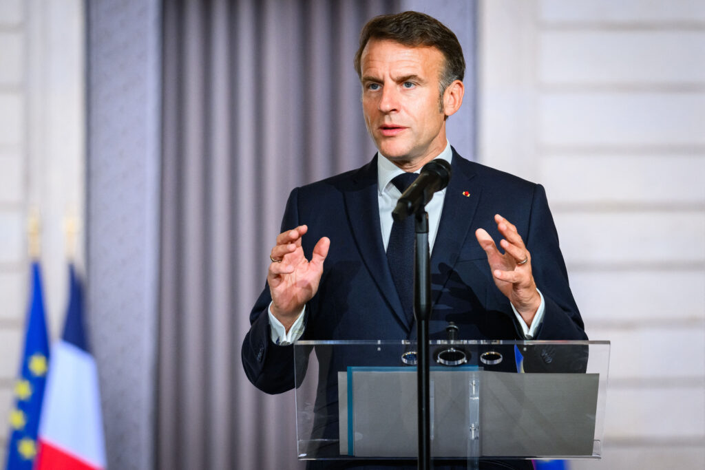 Macron promite să „facă tot posibilul pentru a se asigura că nu există nicio taxă” în Strâmtoarea Ormuz