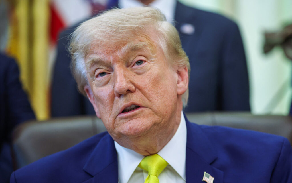 Trump pierde la Curtea Supremă. Va plăti despăgubiri de 5 milioane de dolari