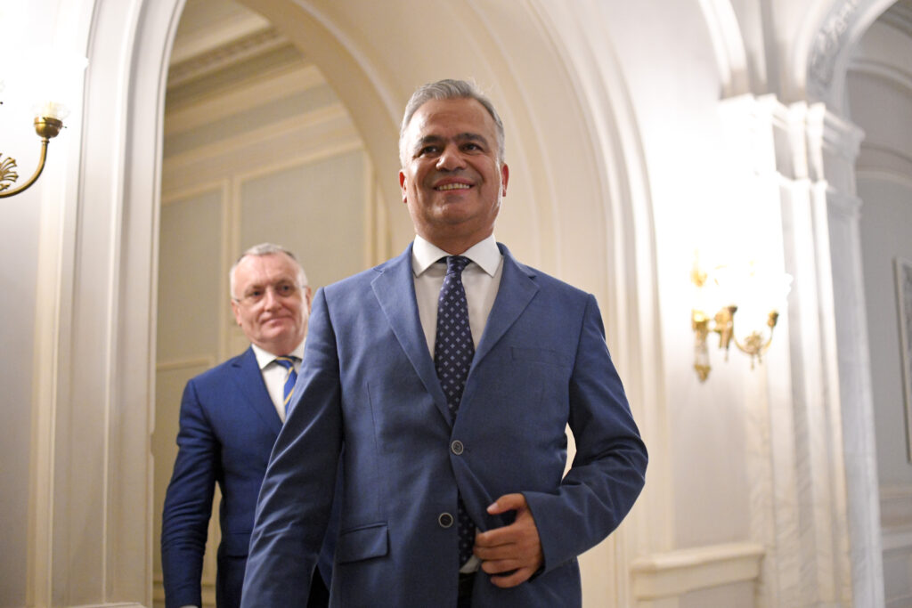 Ce propune Guvernul Veștea la Afaceri Interne: reorganizarea Poliției, digitalizare, combaterea drogurilor și un sistem de urgență mai eficient