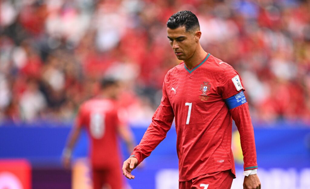 „Îi este teamă să-l scoată”. Cristiano Ronaldo a fost criticat după remiza Portugaliei cu RD Congo