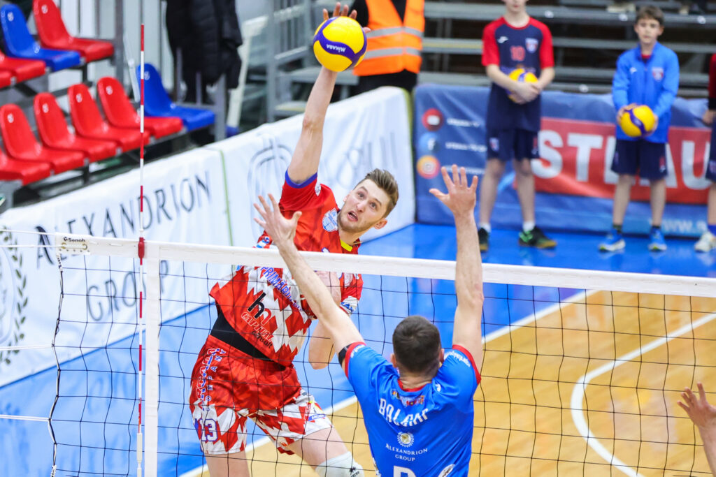Mutare importantă pe piața transferurilor în volei. Corona Brașov îl aduce pe finlandezul Aaro Nikula