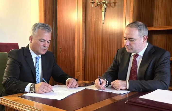 Adrian Veștea: „Este necesară instalarea rapidă a unui nou Guvern legitim”. Avertisment privind riscul retrogradării României la categoria „junk”