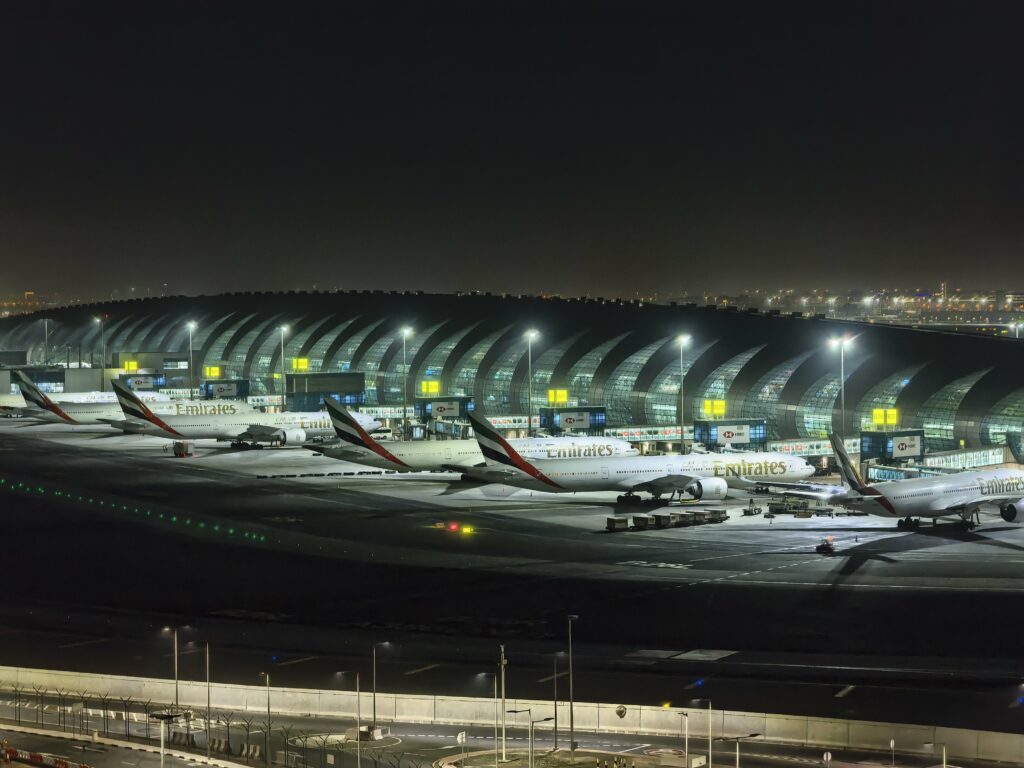 Cel mai mare aeroport din lume va avea roboți și transport subteran. Pasagerii nu vor căra bagaje și nu vor sta la cozi