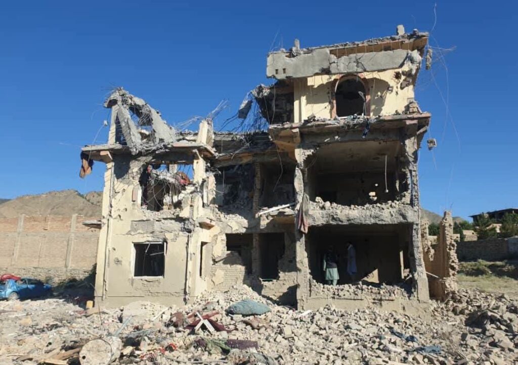Pakistan spune că a lovit 10 obiective în Afganistan după ce a acuzat Kabulul de atacuri cu drone