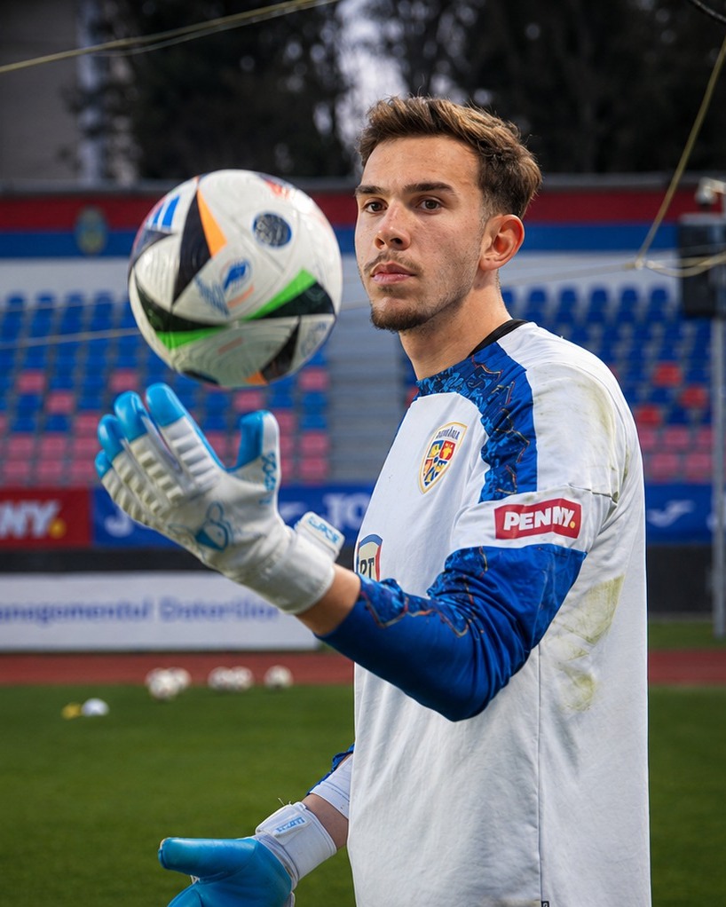 Alexandru Maxim revine acasă la Universitatea Craiova