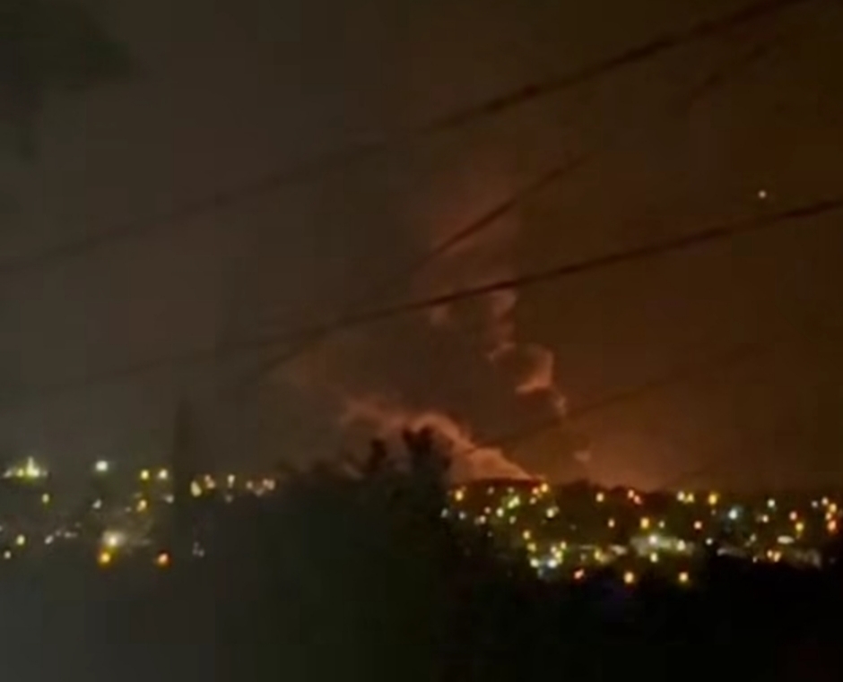 Ucraina lovește din nou Podul Crimeei. Vânzările de combustibil au fost suspendate în zonă