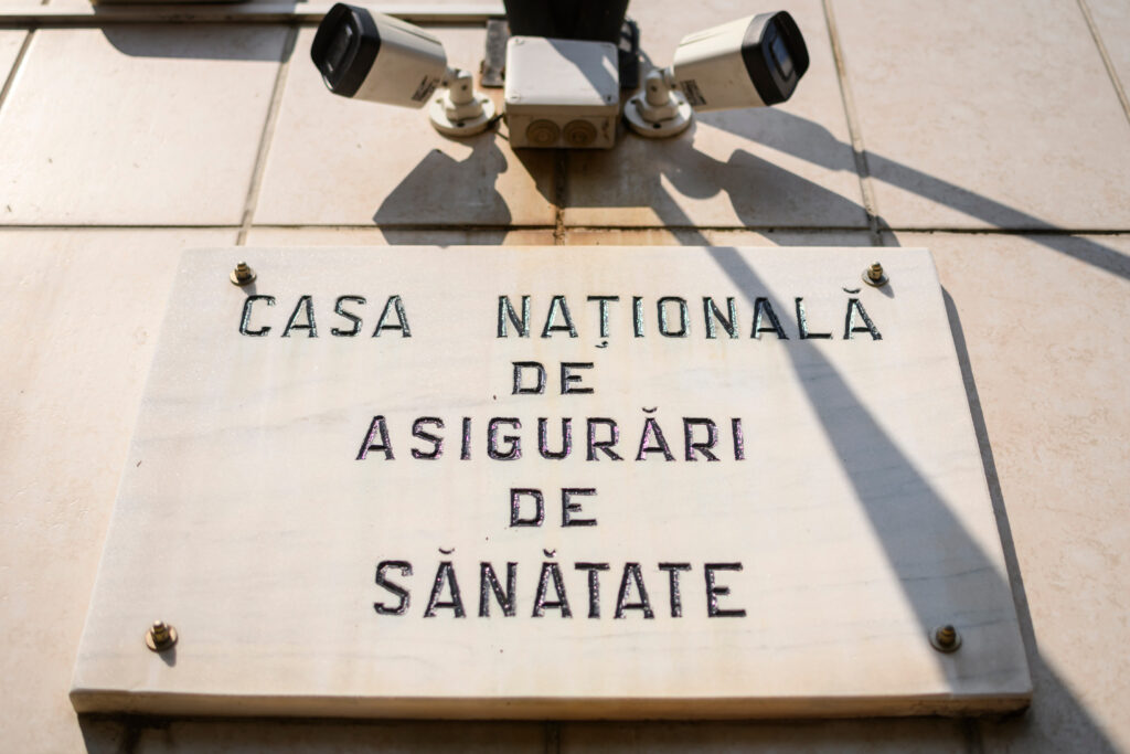 Adeverința de asigurat ar putea deveni istorie. Cum vor fi verificați pacienții
