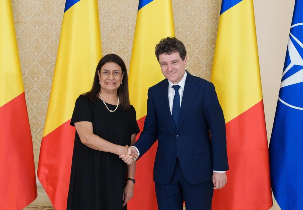 VIDEO EXCLUSIV | Ambasadoarea Peru în România: L-aș invita la masă – Cum convinge o diplomată o țară întreagă în 20 de secunde