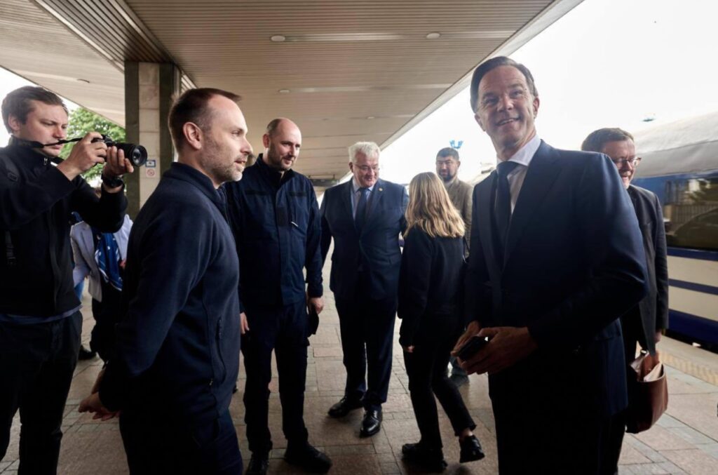Mark Rutte la Kiev: Discuții Cruciale cu Zelenski