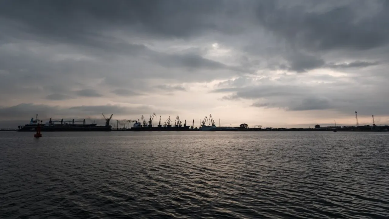Toți cei cinci marinari de pe remorcherul Astana, recuperați