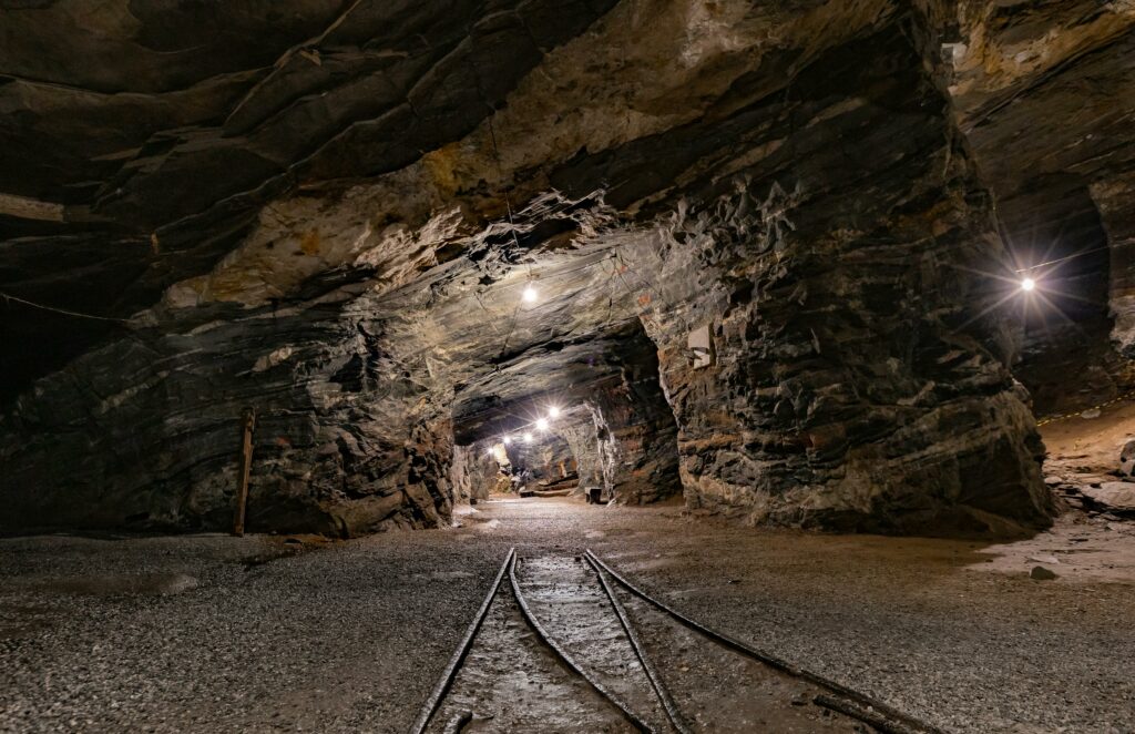 Explorări minerale în Avram Iancu: Oportunități în Bihor Explorări minerale în Avram Iancu: Oportunități în Bihor