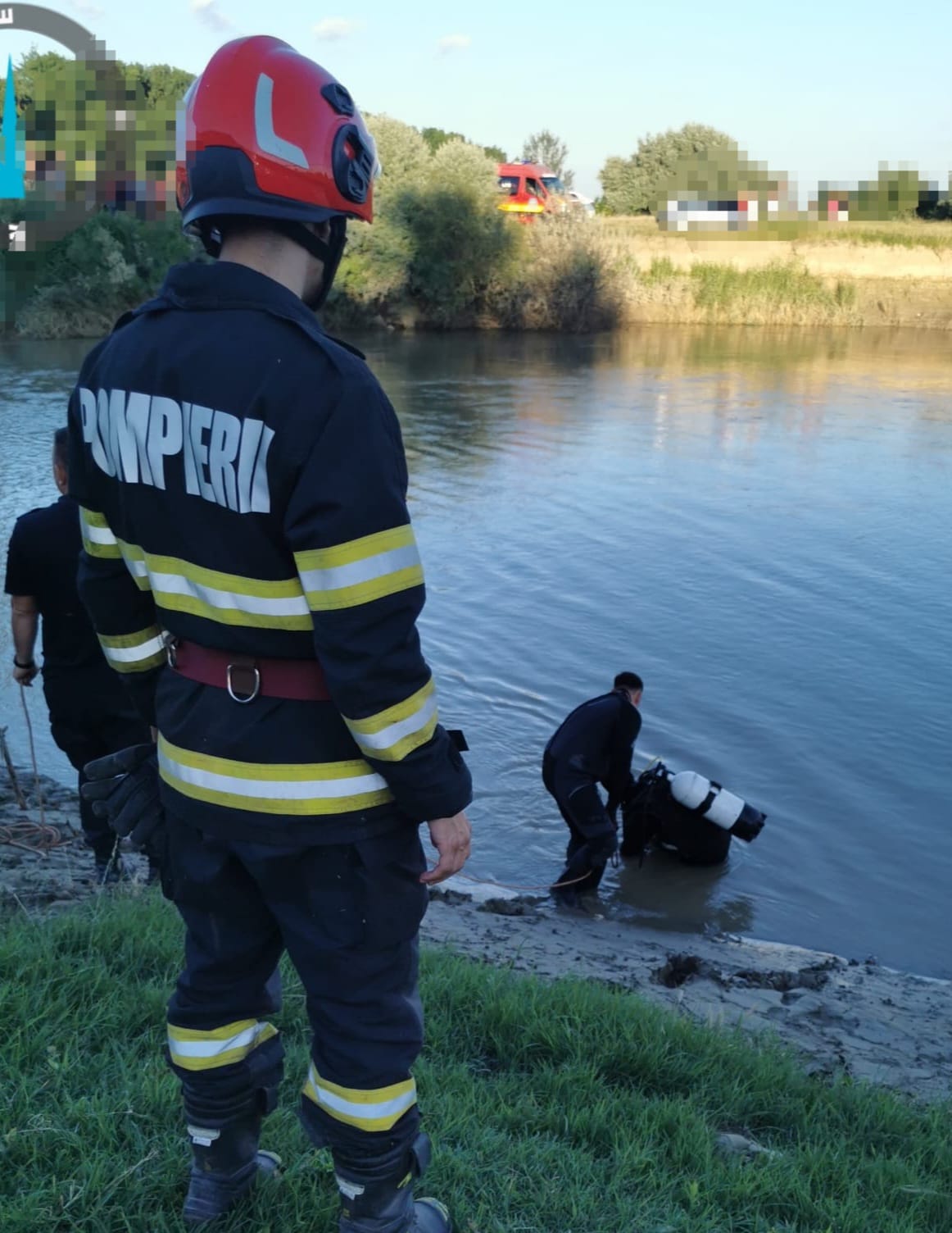Tragedie pe Lacul Tei: Persoană salvată din apă a decedat