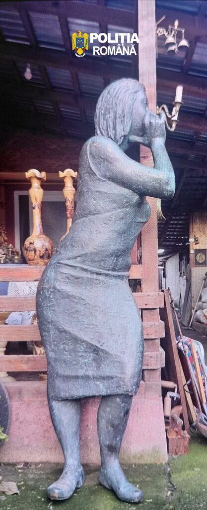 Statuetă furată din patrimoniul Germaniei, descoperită în casa unui bărbat din România