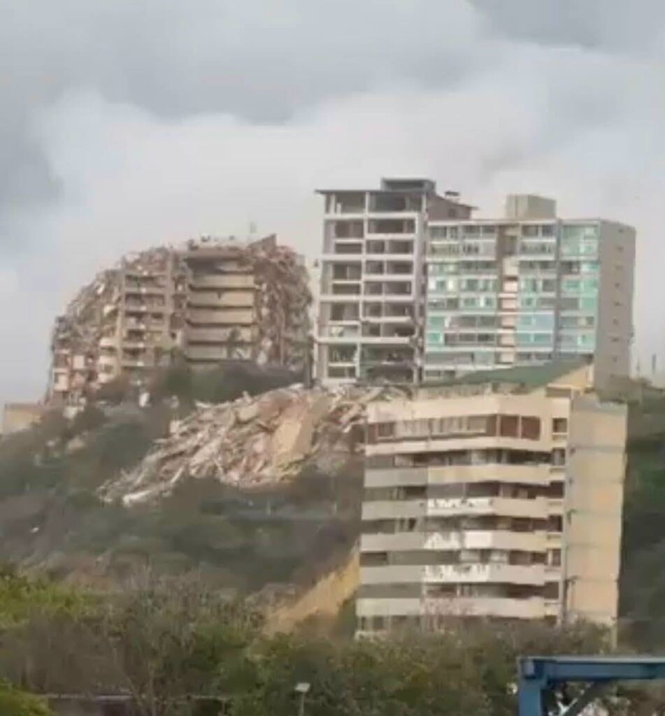 Țara cu cea mai mare datorie din istorie lovită de un dezastru evaluat la circa 7% din PIB