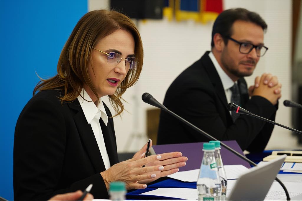 Judecătoarea Anca Maria Pena, sancționată că nu a redactat 330 de hotărâri judecătorești. Decizia ÎCCJ