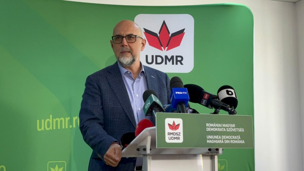 Kelemen Hunor către maghiari: „În spatele lui Veștea ar apărea o majoritate incertă, opacă și inacceptabilă”. Ce guvern vrea UDMR