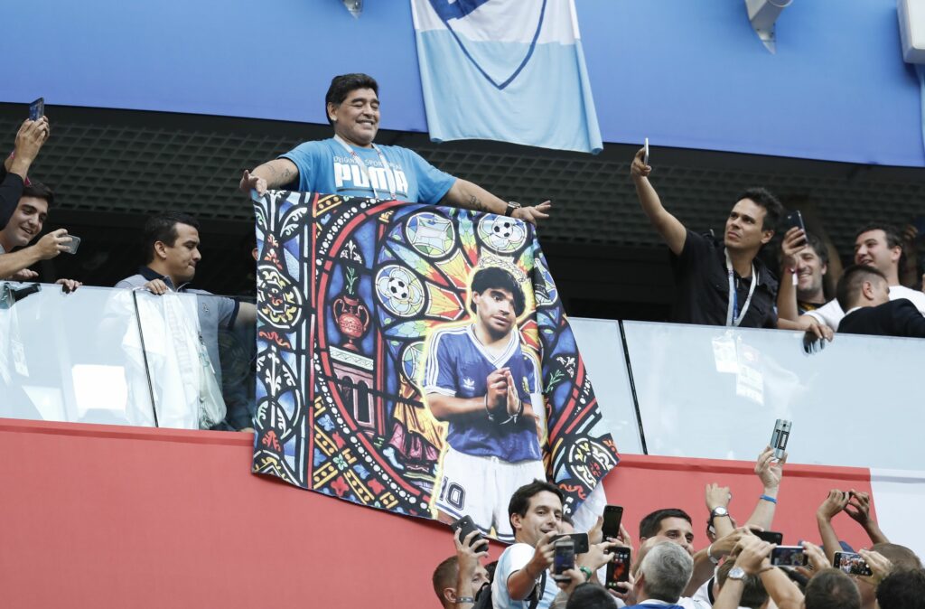 Moștenirea lui Maradona, în centrul unei lupte de milioane care sfâșie familia fostului campion