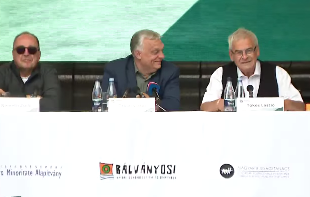 László Tőkés cere autonomie pentru Ținutul Secuiesc, lângă Viktor Orbán la Băile Tușnad: „De ce autodeterminarea maghiarilor este un subiect tabu?”