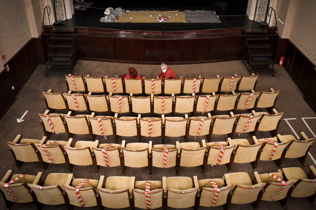 Ciprian Ciucu continuă deblocarea concursurilor pentru directorii teatrelor din București: O să concepem niște caiete de indicatori, în baza cărora să organizăm concursurile