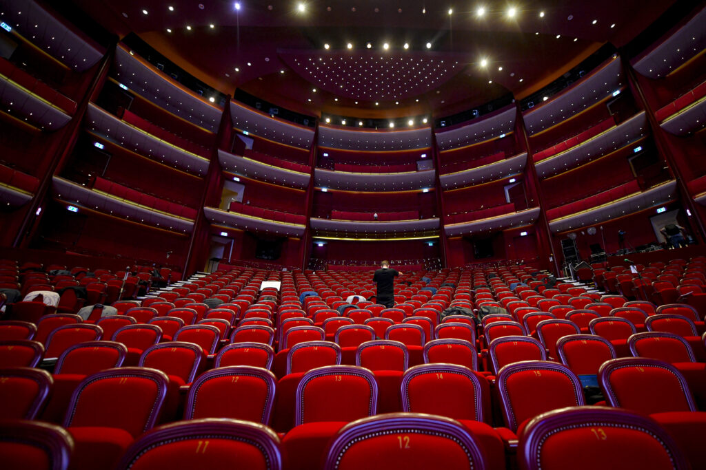 Au fost anunțate spectacolele selectate pentru Festivalul Național de Teatru 2026