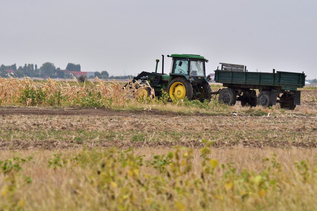Vești bune pentru fermieri. Guvernul suplimentează cu 94,3 milioane de lei sprijinul pentru motorina utilizată în agricultură