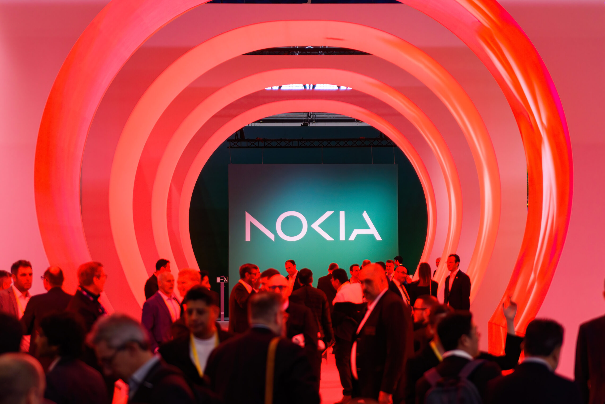 Nokia, de la telefoane la „autostrăzile” Inteligenței Artificiale