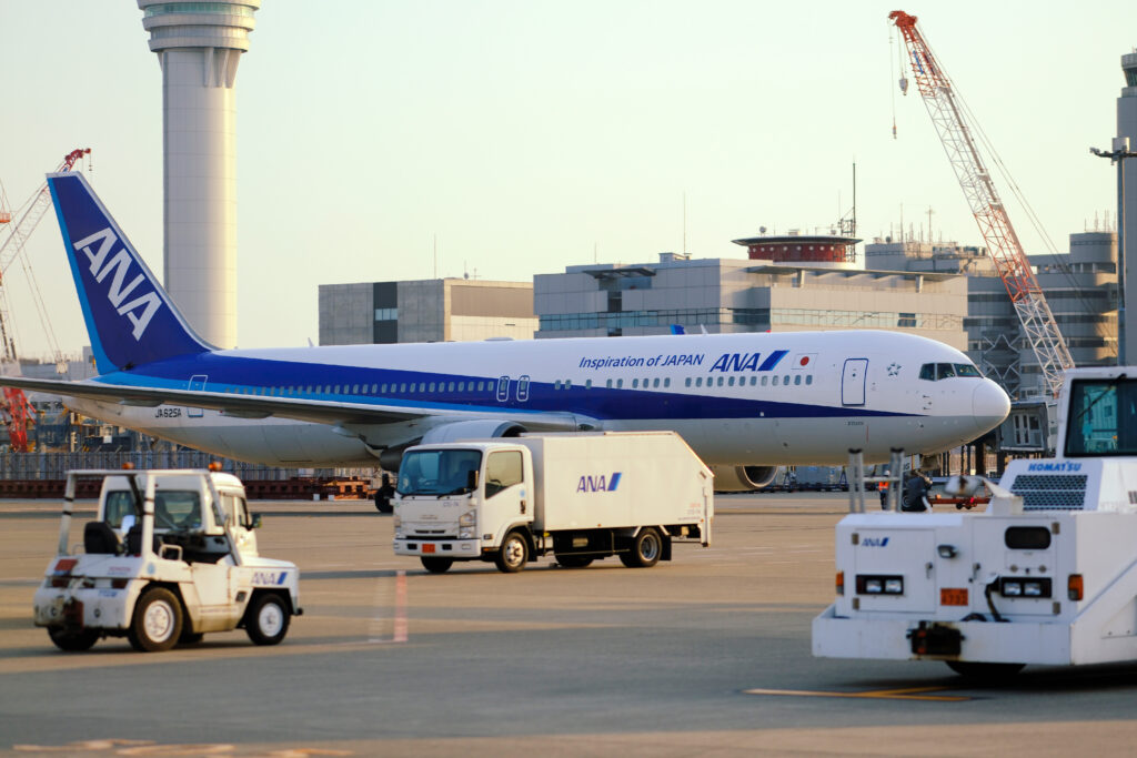 Un comandant de avion din Japonia a primit 20 de luni de închisoare pentru agresarea unei însoțitoare de bord