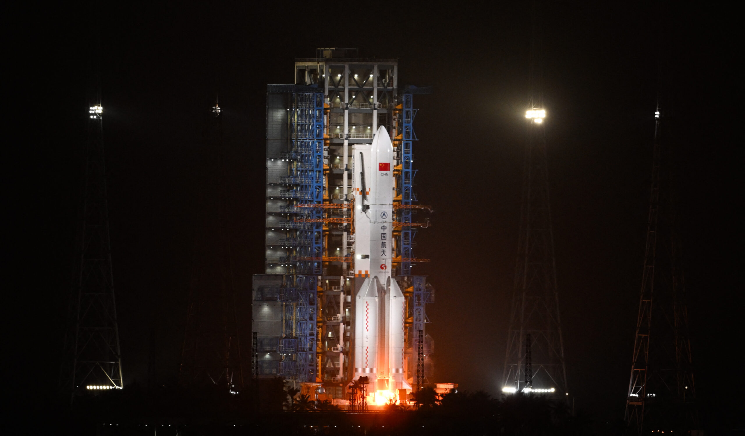 China a testat cu succes recuperarea pe mare a unei trepte de rachetă
