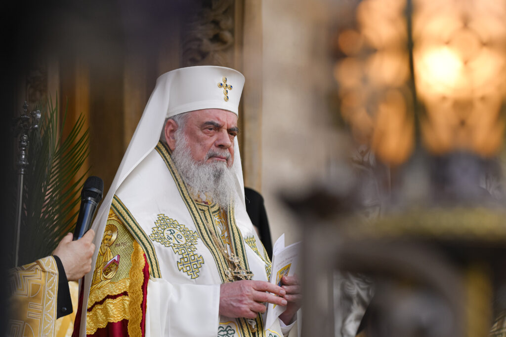 Prefericitul Părinte Daniel, Patriarhul României împlinește 75 de ani. Parcursul celui care conduce Biserica Ortodoxă Română din 2007