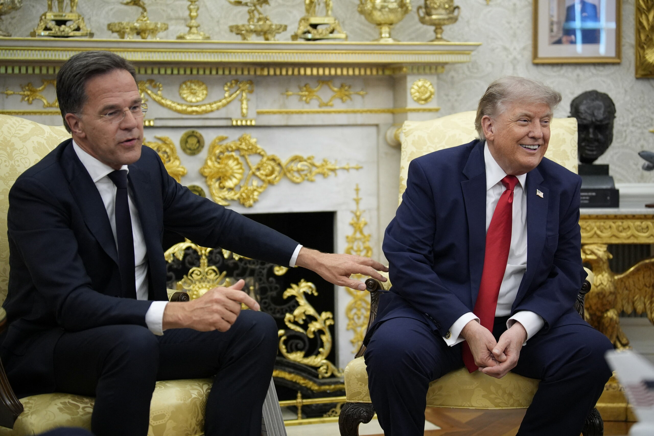 Summitul NATO sub semnul tensiunilor: Trump cere "loialitate"