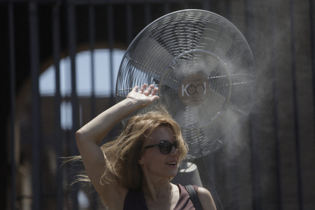 Paradox climatic: reducerea poluării ar putea face verile și mai caniculare
