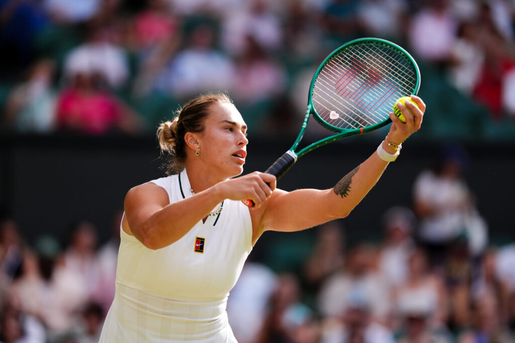 Sabalenka vrea să „se îmbete, să uite de tenis” după eliminarea de la Wimbledon